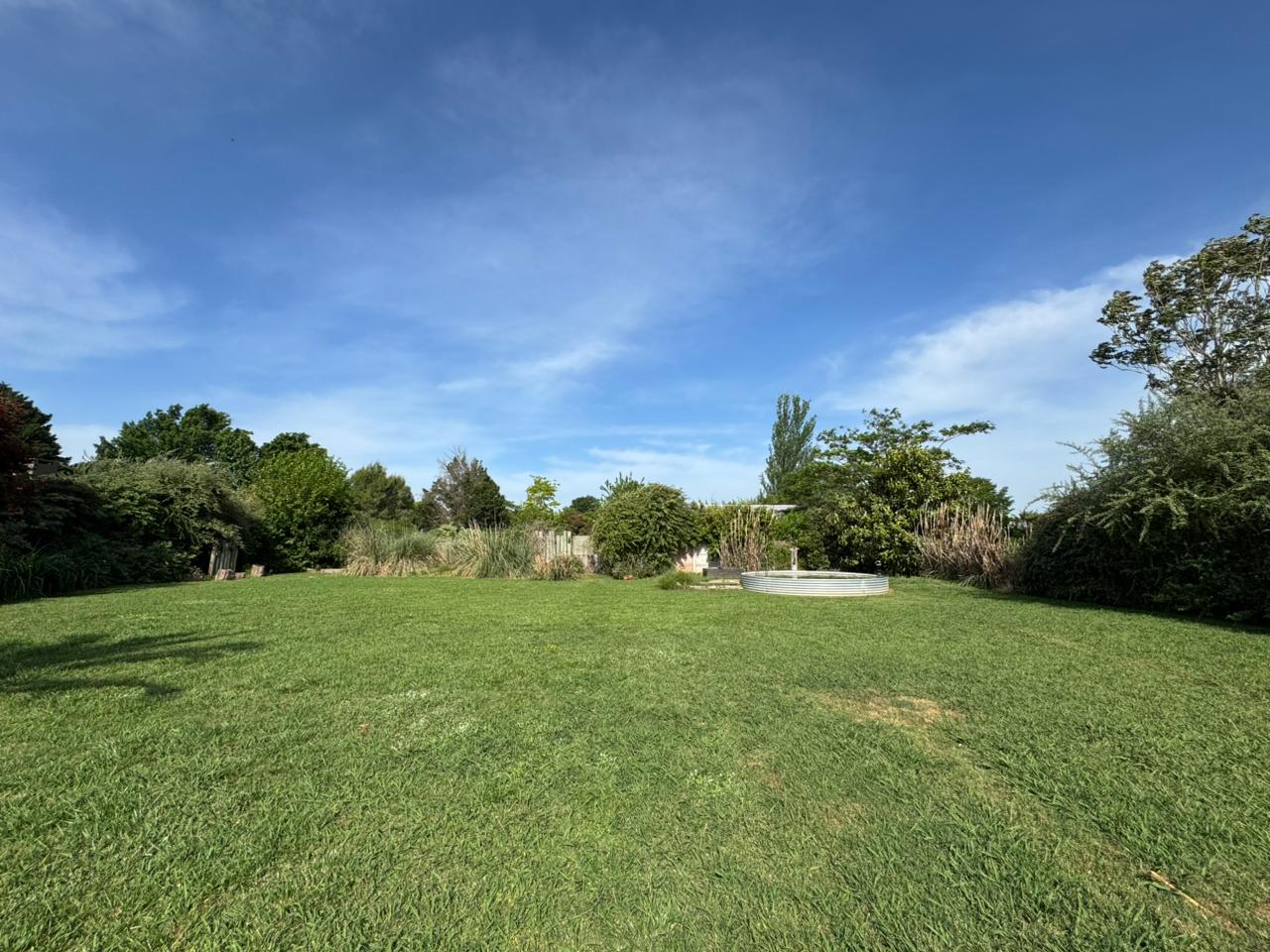 Casa Quinta en Venta en Lobos (2 Dorm – 3300 m²)
