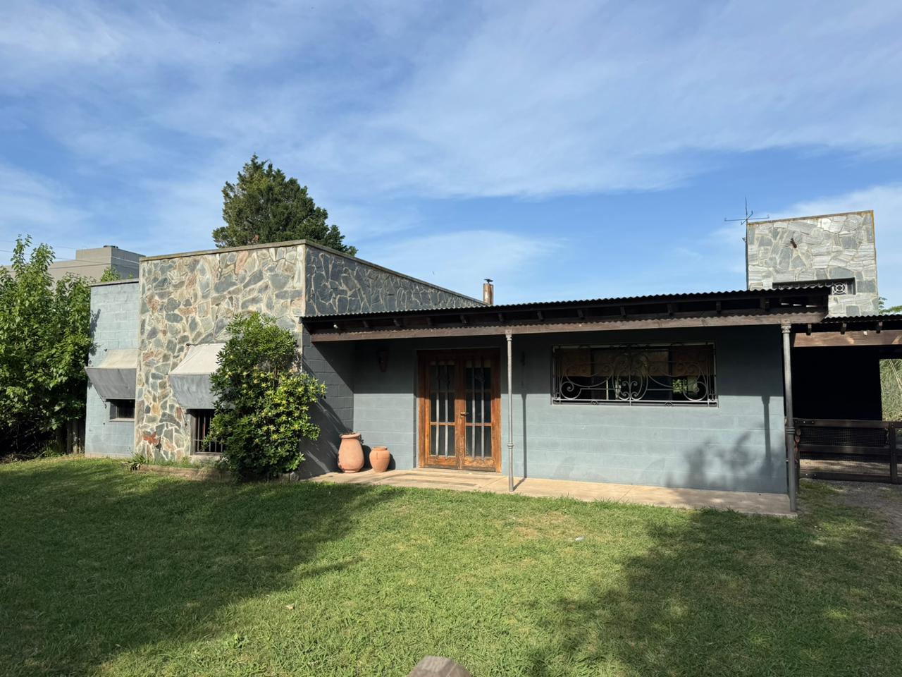 Casa Quinta en Venta en Lobos (2 Dorm – 3300 m²)