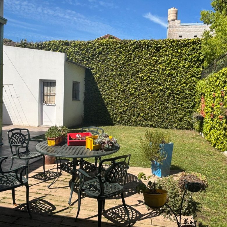 Casa en Venta en Lobos Centro (3 Dorm – 290 m²)