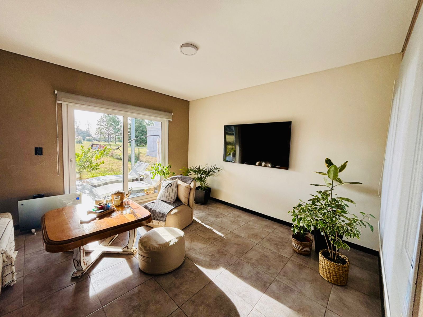 Casa en Venta en Club de Campo La Federala, Lobos (3 Dorm – 1200 m²)