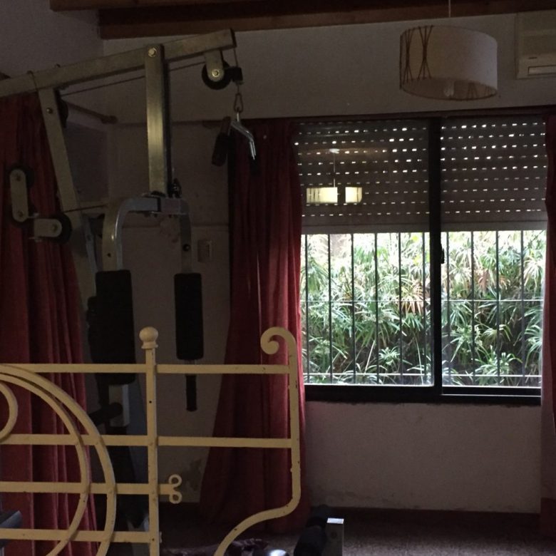 Casa en Venta en Calle 231, Lobos Centro