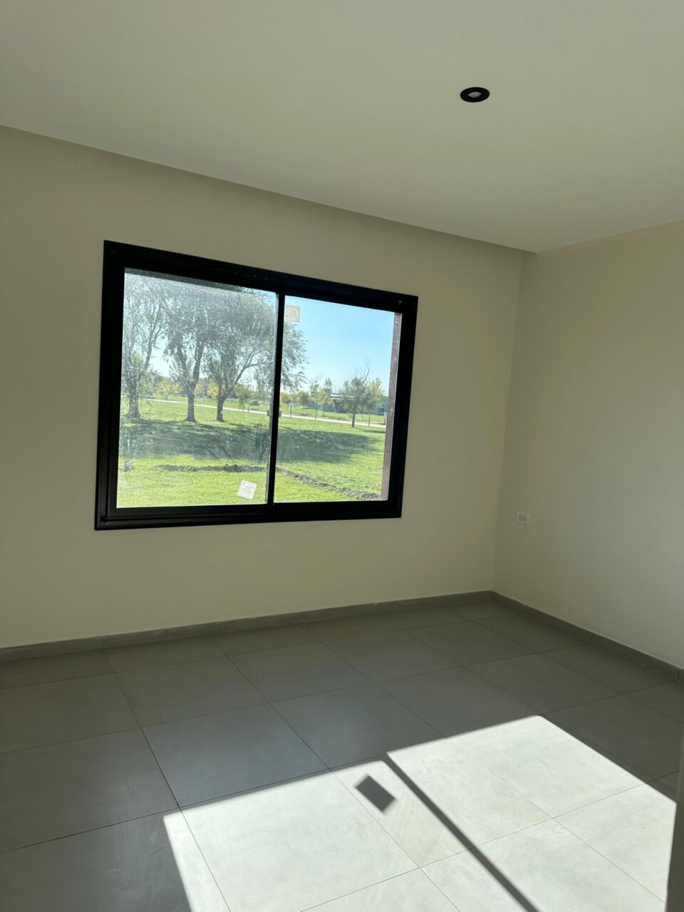 Casa a Estrenar en Venta en La Federala, Lobos 