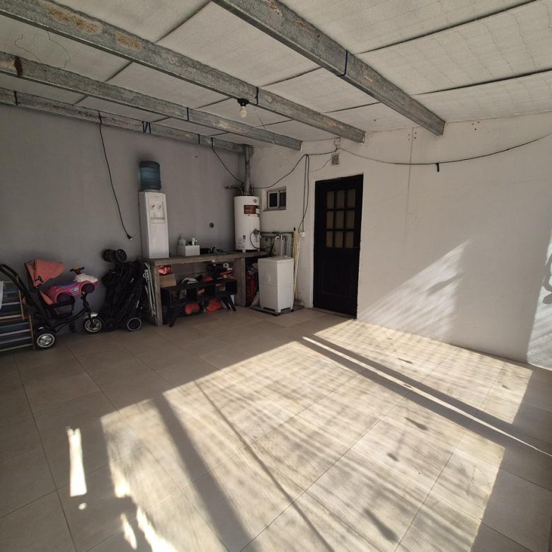 PH en Venta en Lobos