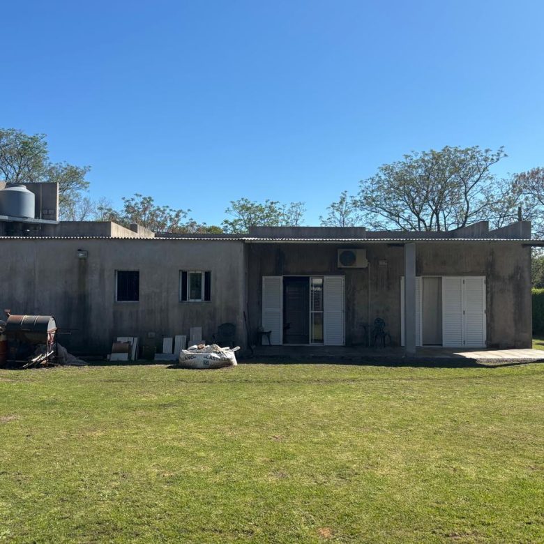 Casa en Venta en Lobos (2 Dorm)