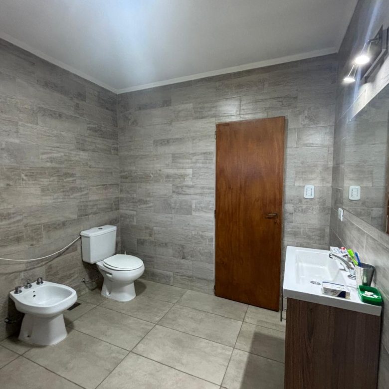 Casa en Venta en Lobos (2 Dorm)