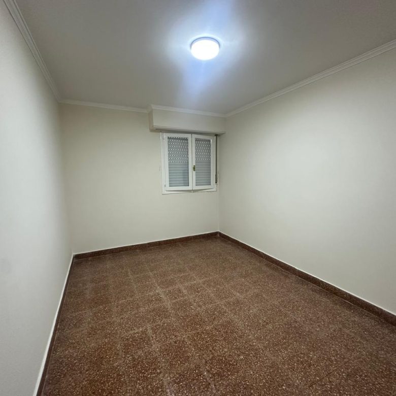 Casa en Venta en Empalme Lobos (2 Dorm – 485 m²)