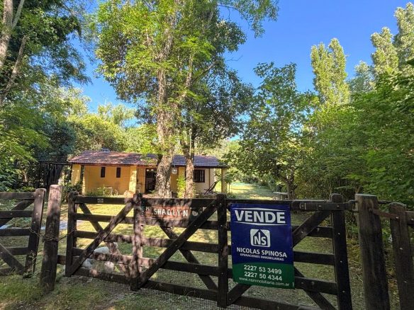 Casa en Venta en Laguna de Lobos (2 Dorm – 863 m²)