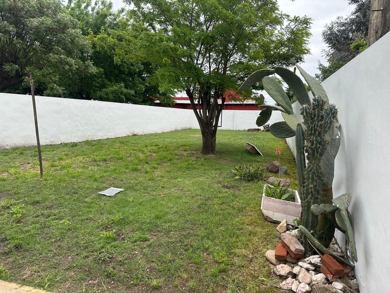 Casa en Venta en Empalme Lobos (2 Dorm – 485 m²)