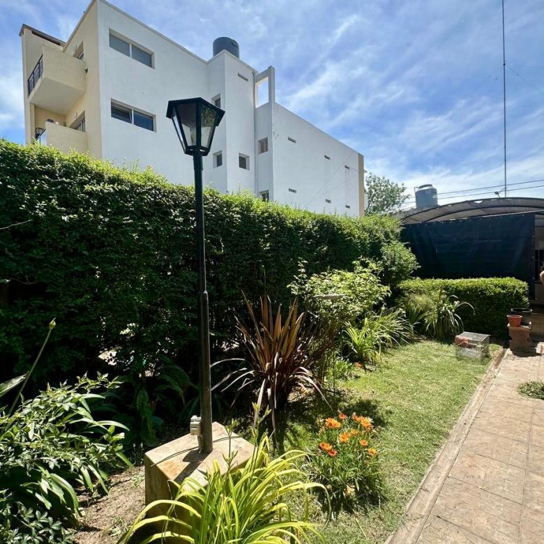 Casa en Venta Calle Peron N°735 – Lobos