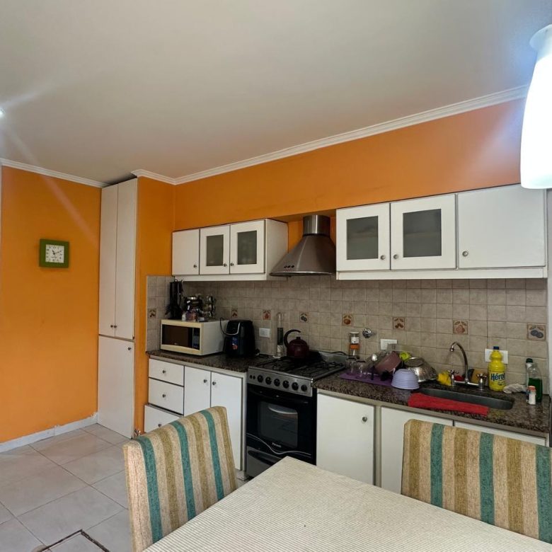 Casa en Venta Calle Peron N°735 – Lobos