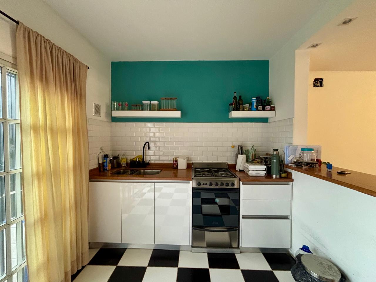 VENTA Departamento Céntrico Lobos Calle Almafuerte N°353- Lobos