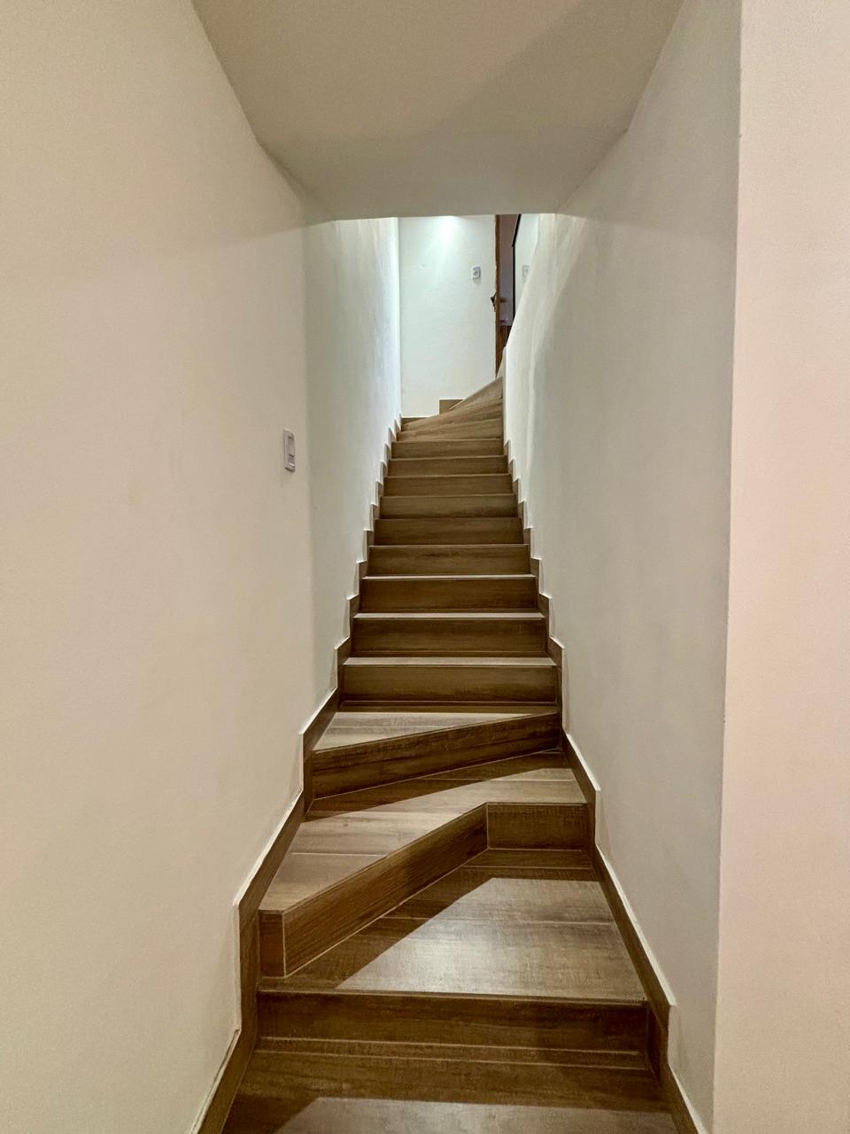 VENTA Departamento Céntrico Lobos Calle Almafuerte N°353- Lobos