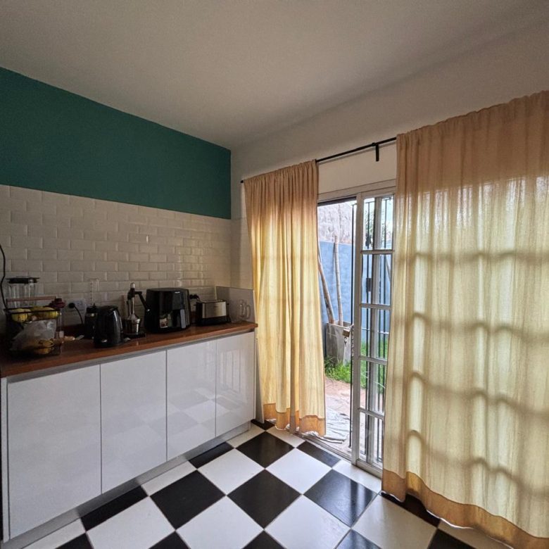 VENTA Departamento Céntrico Lobos Calle Almafuerte N°353- Lobos