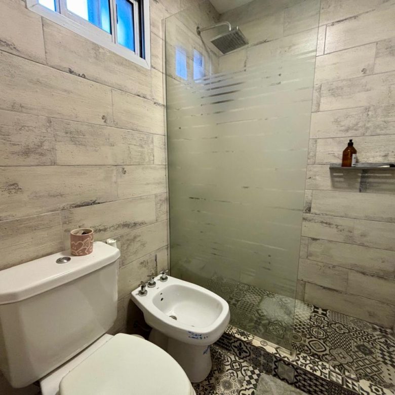 VENTA Departamento Céntrico Lobos Calle Almafuerte N°353- Lobos