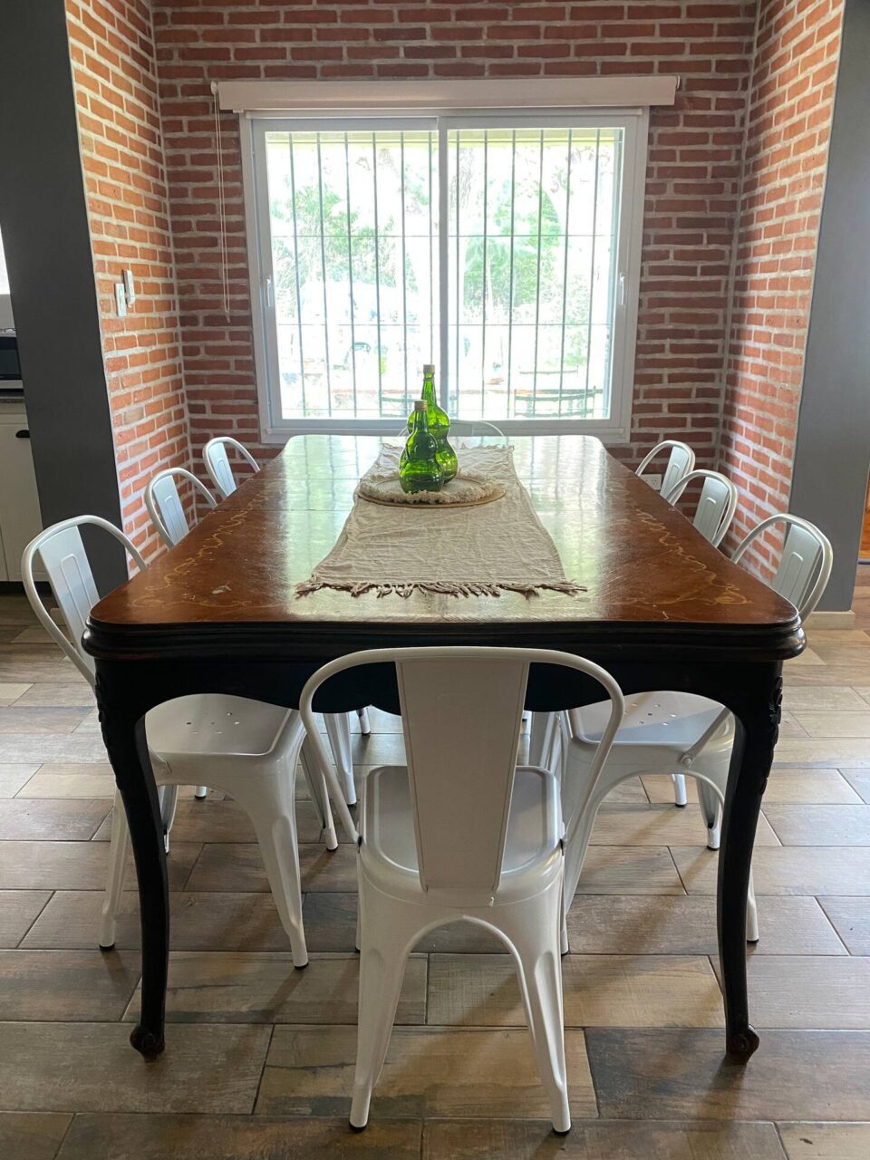 En Venta – Moderna casa de campo en Salvador María, Lobos