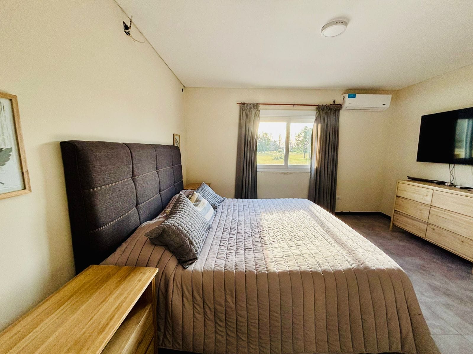 Casa en Venta en Club de Campo La Federala, Lobos (3 Dorm – 1200 m²)