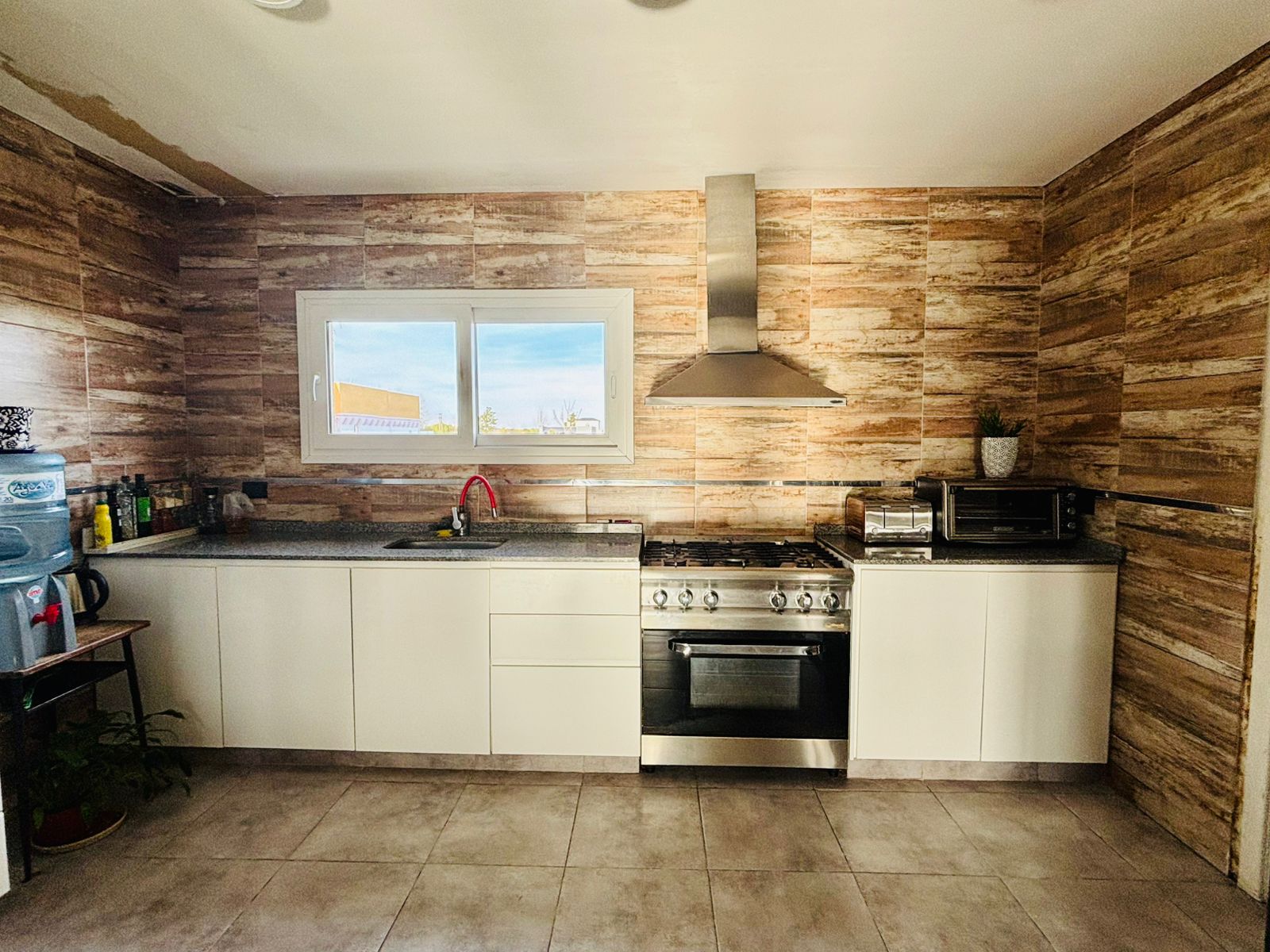 Casa en Venta en Club de Campo La Federala, Lobos (3 Dorm – 1200 m²)