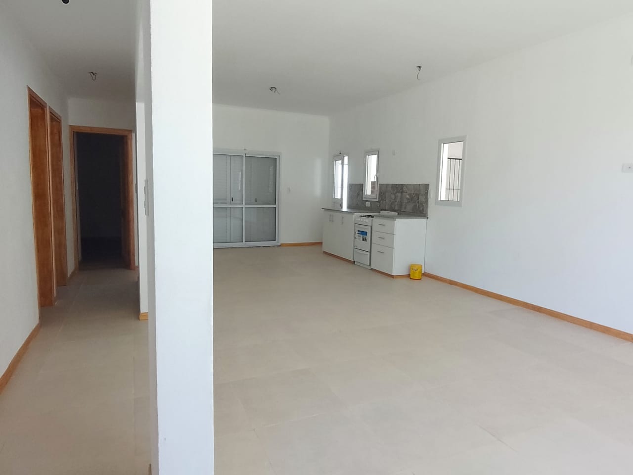 Casa a Estrenar en Venta en Villa Margarita, Lobos (2 Dorm – 525 m²)