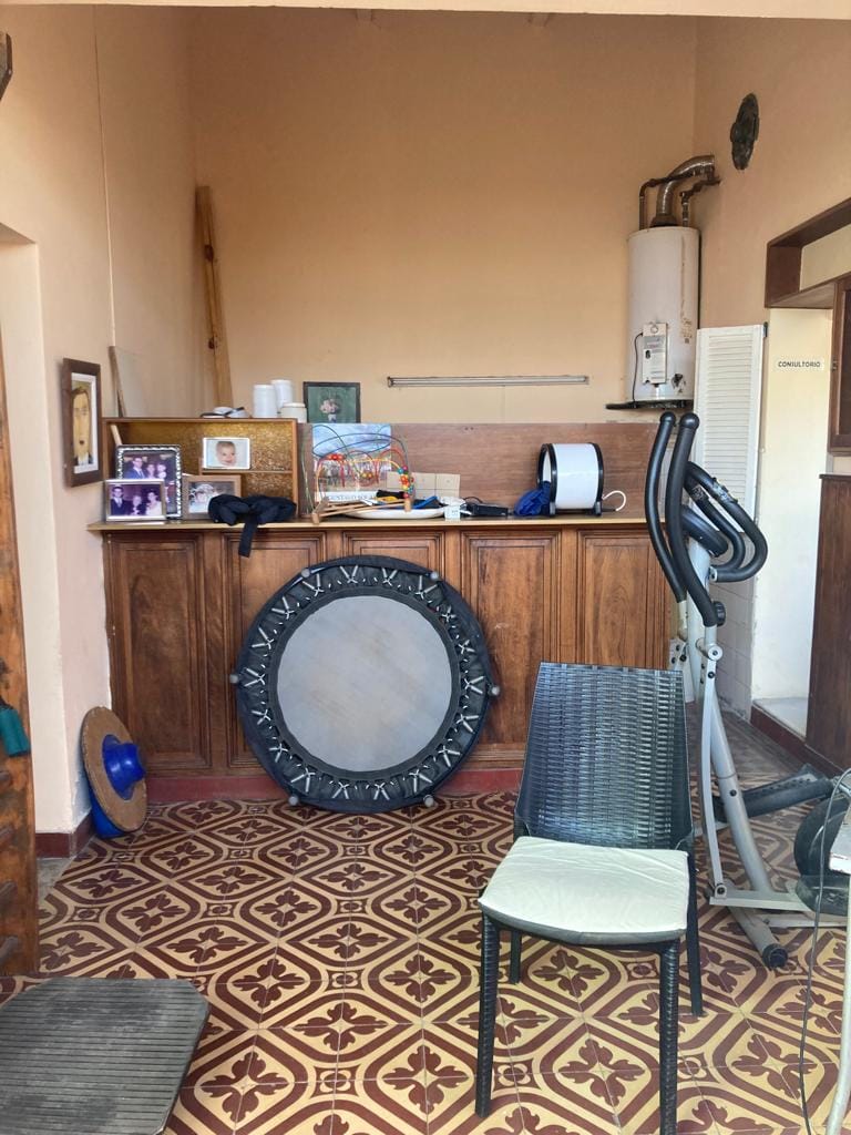 CASA CENTRICA ANTIGUA, HOY CONSULTORIO