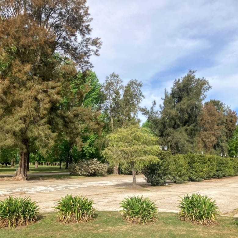 Lotes en Venta en Club de Campo La Federala, Lobos (800 m²)