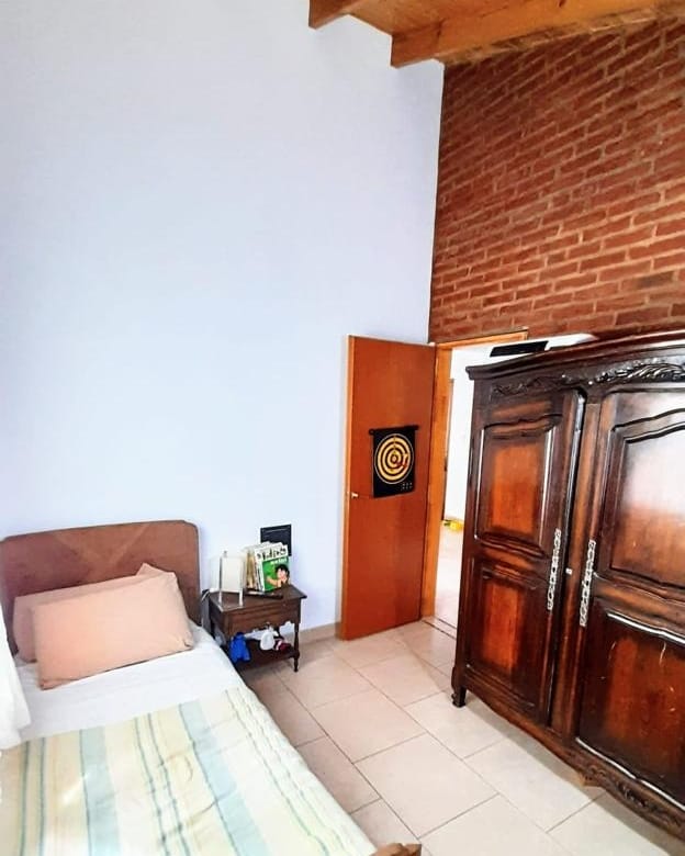 Casa en Venta en Salvador María, Lobos (2 Dorm – 400 m²)