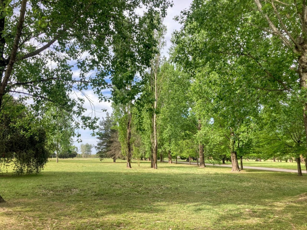 Lotes en Venta en Club de Campo La Federala, Lobos (800 m²)