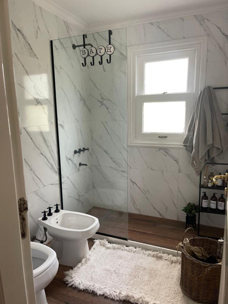 En Venta – Hermosa Casa Céntrica con Piscina en Lobos