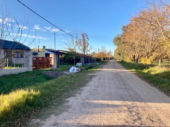 Lote en Venta en Salvador María, Lobos (690 m²)