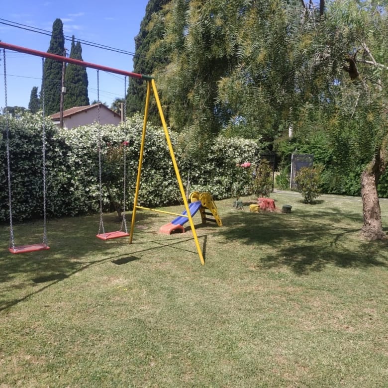 Casa Quinta con Pileta en Venta en Calle 37, Laguna de Lobos (2 Dorm – 800 m²)