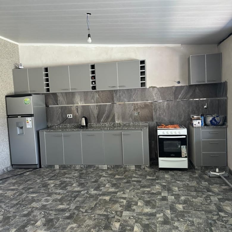 Quinta con Pileta en Venta en Salta y Brawn, Lobos (324 m²)
