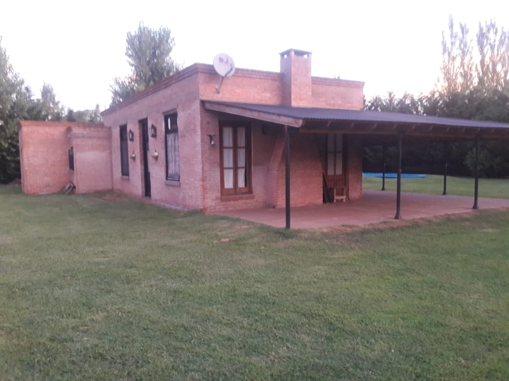 Casa Quinta en Venta en Laguna de Lobos (4 Dorm – 1600 m²)
