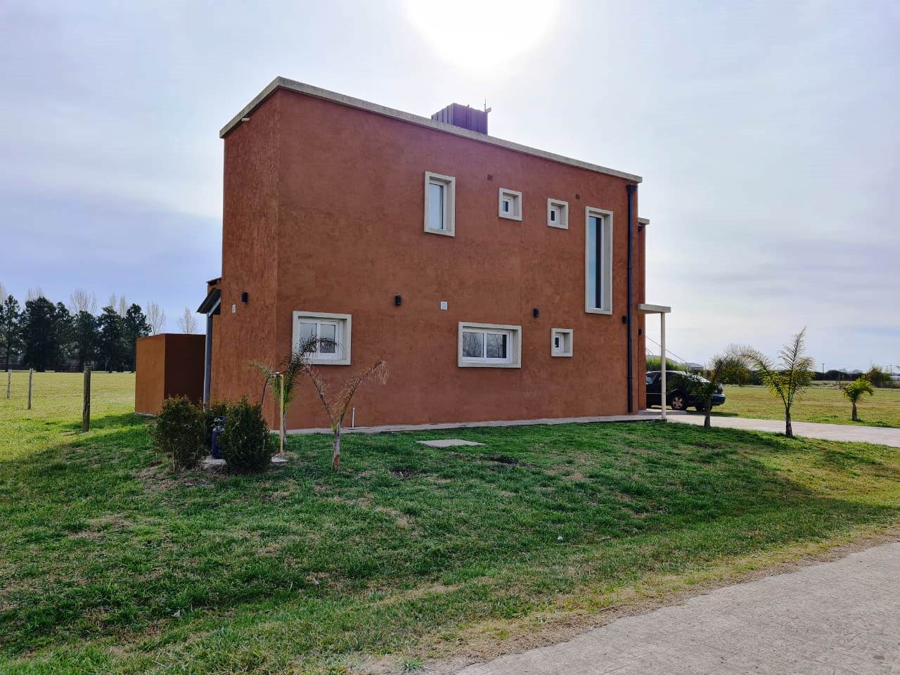 Casa en Venta en Club de Campo La Federala, Lobos (3 Dorm – 1200 m²)