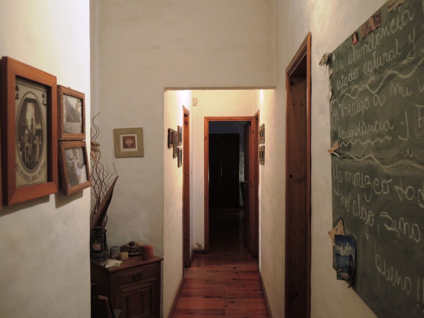 CASA EN VENTA, LOBOS.