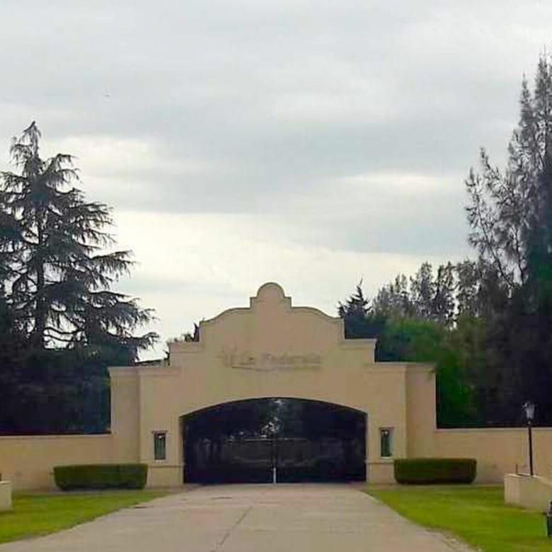 Lotes en Venta en Club de Campo La Federala, Lobos (800 m²)