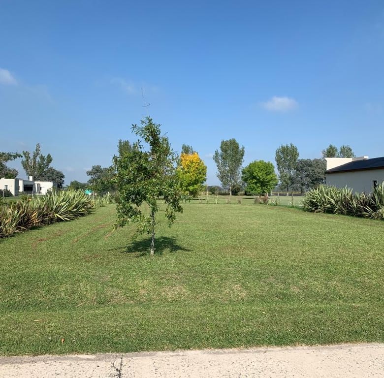 Lote en Venta en Club de Campo La Federala, Lobos – 800 m²