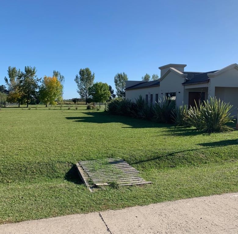 Lote en Venta en Club de Campo La Federala, Lobos – 800 m²
