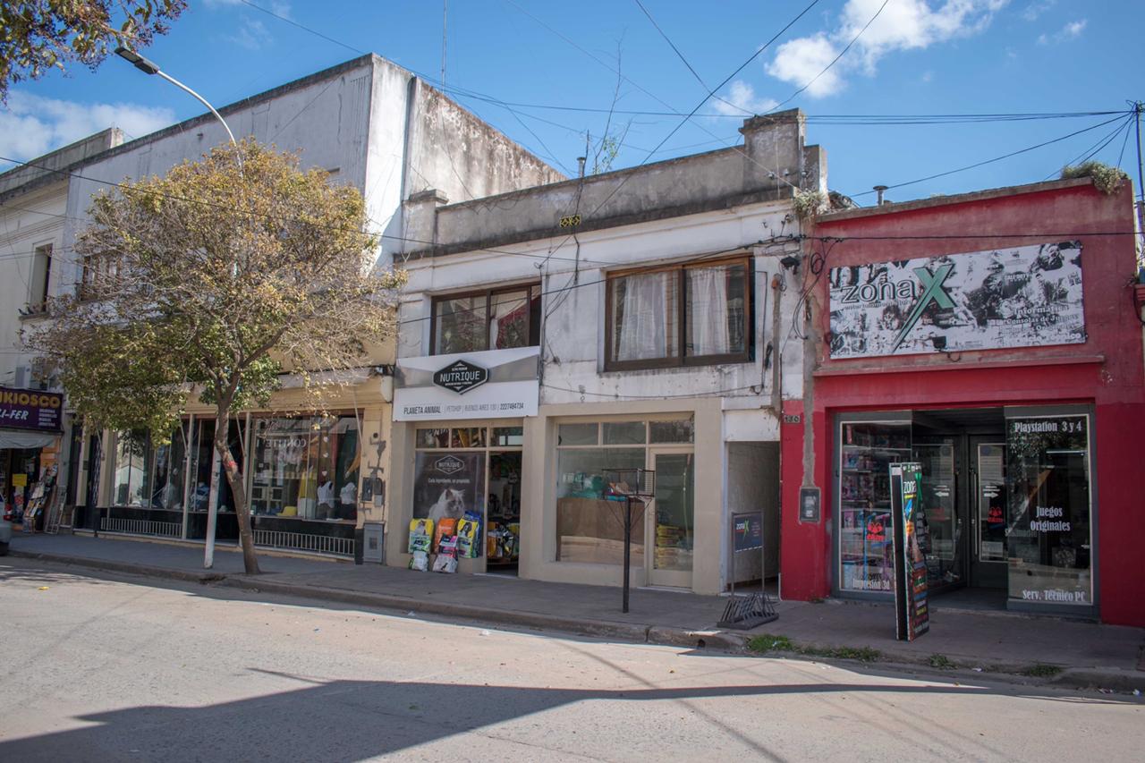 Propiedad Céntrica en Venta en Lobos – Ideal para Inversionistas