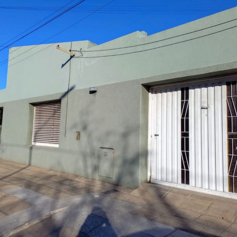 Casa en Venta en Lobos Centro (3 Dorm – 700 m²)