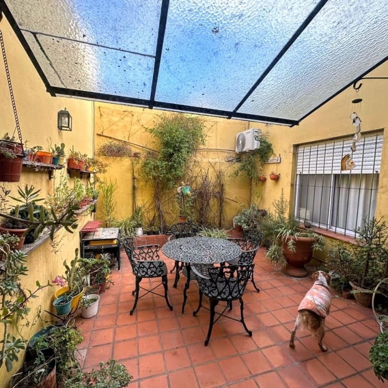 Casa en Venta en Lobos Centro (3 Dorm – 700 m²)