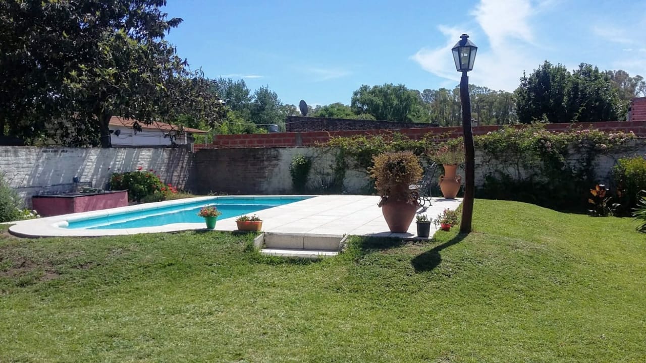 Casa en Venta en Lobos Centro (3 Dorm – 700 m²)