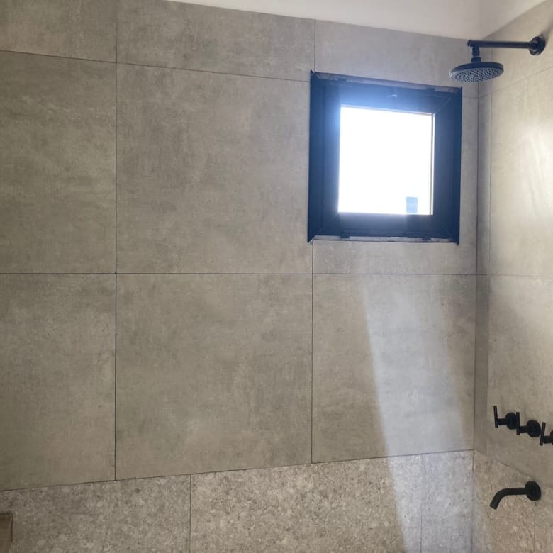 En Venta – Departamento PH a Estrenar en Angueira 1792, Lobos