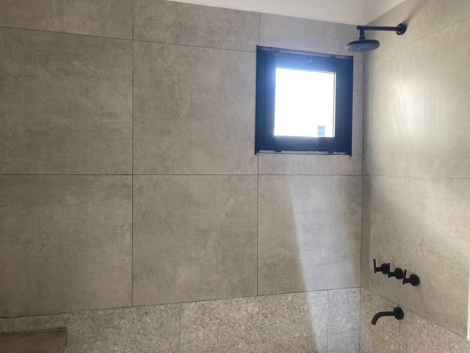 En Venta – Departamento PH a Estrenar en Angueira 1792, Lobos