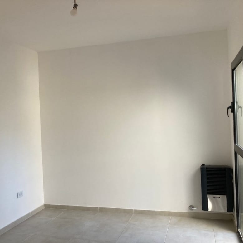 En Venta – Departamento PH a Estrenar en Angueira 1792, Lobos