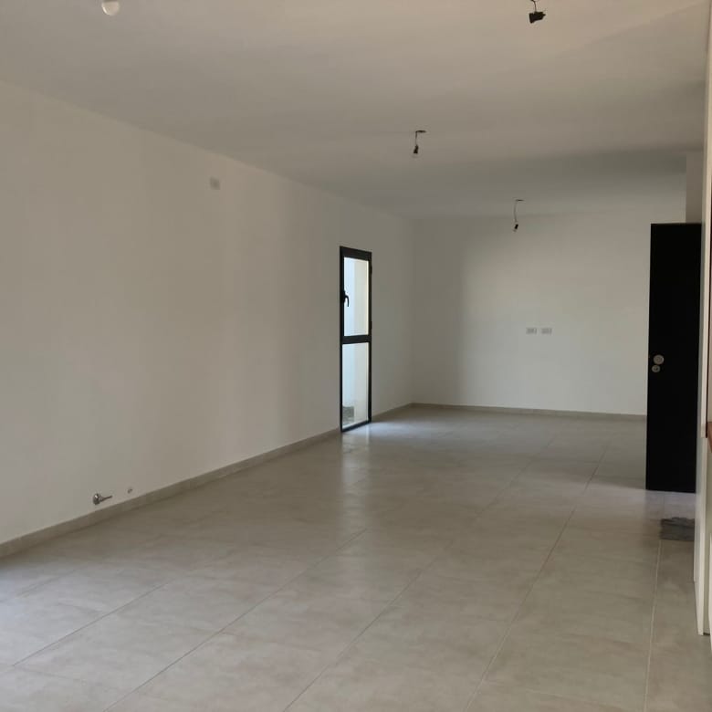 En Venta – Departamento PH a Estrenar en Angueira 1792, Lobos