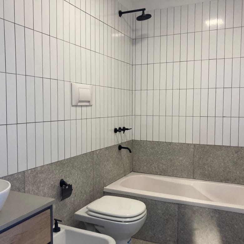 En Venta – Departamento PH a Estrenar en Angueira 1792, Lobos