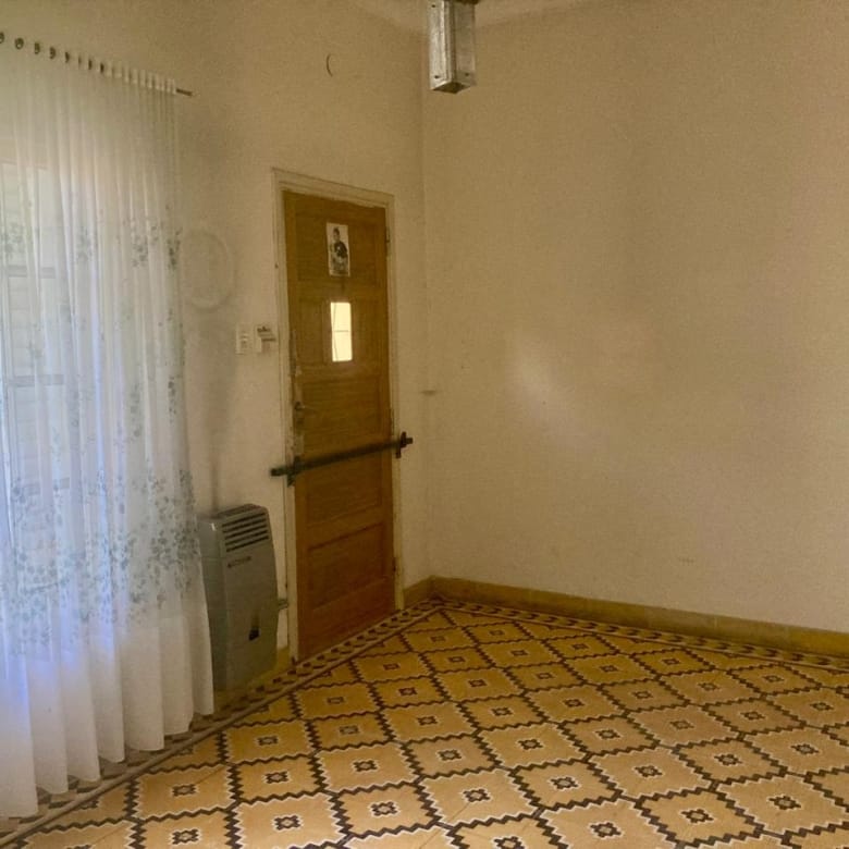 Casa en Venta en Lobos (2 Dorm – 250 m²)