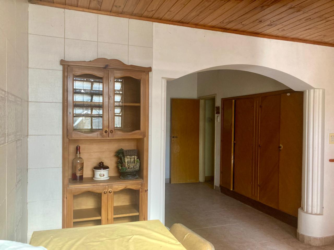 Casa en Venta en Lobos (2 Dorm – 250 m²)