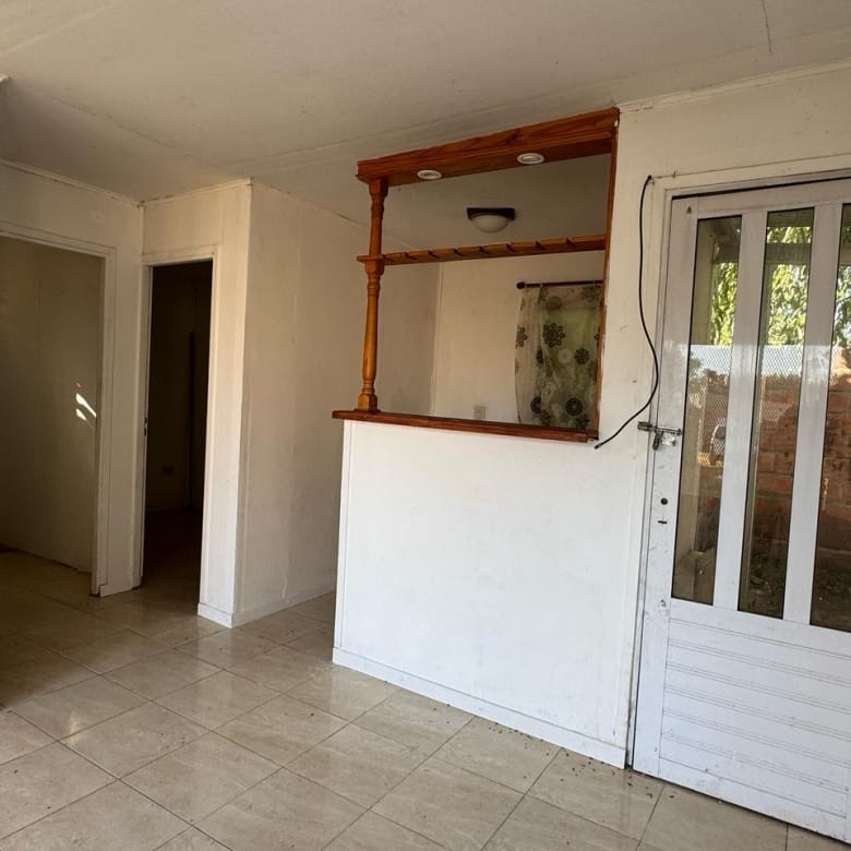 Casa en Venta en Houssay 625, Lobos (2 Dorm – 300000 m²)