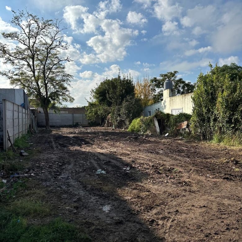 Lote en Venta en Pilar N°626, Lobos (348 m²)