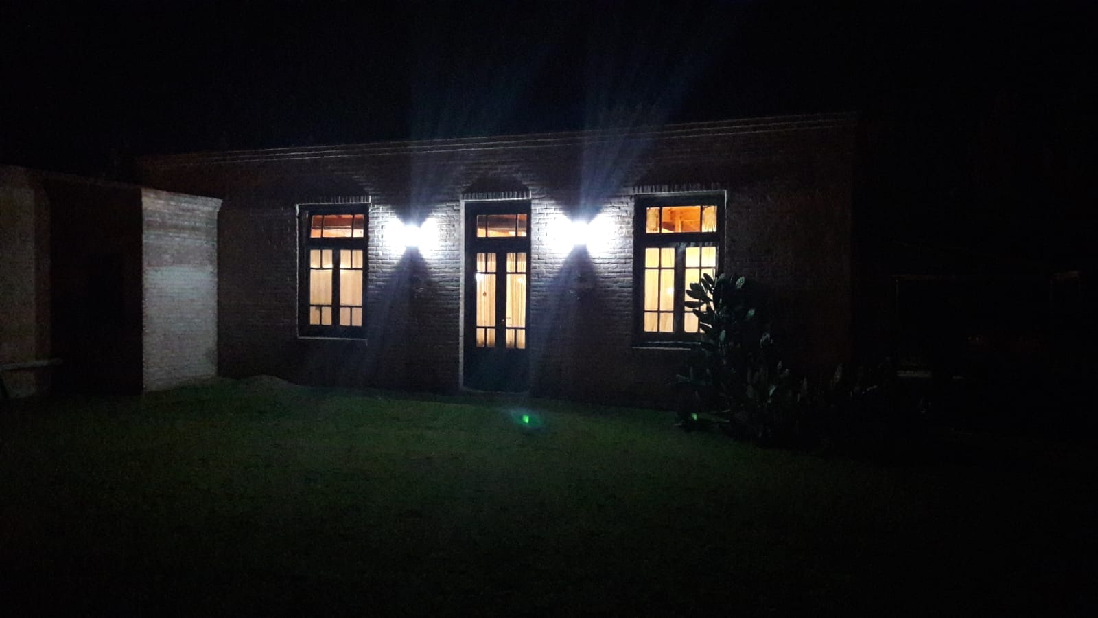 Casa Quinta en Venta en Laguna de Lobos (4 Dorm – 1600 m²)